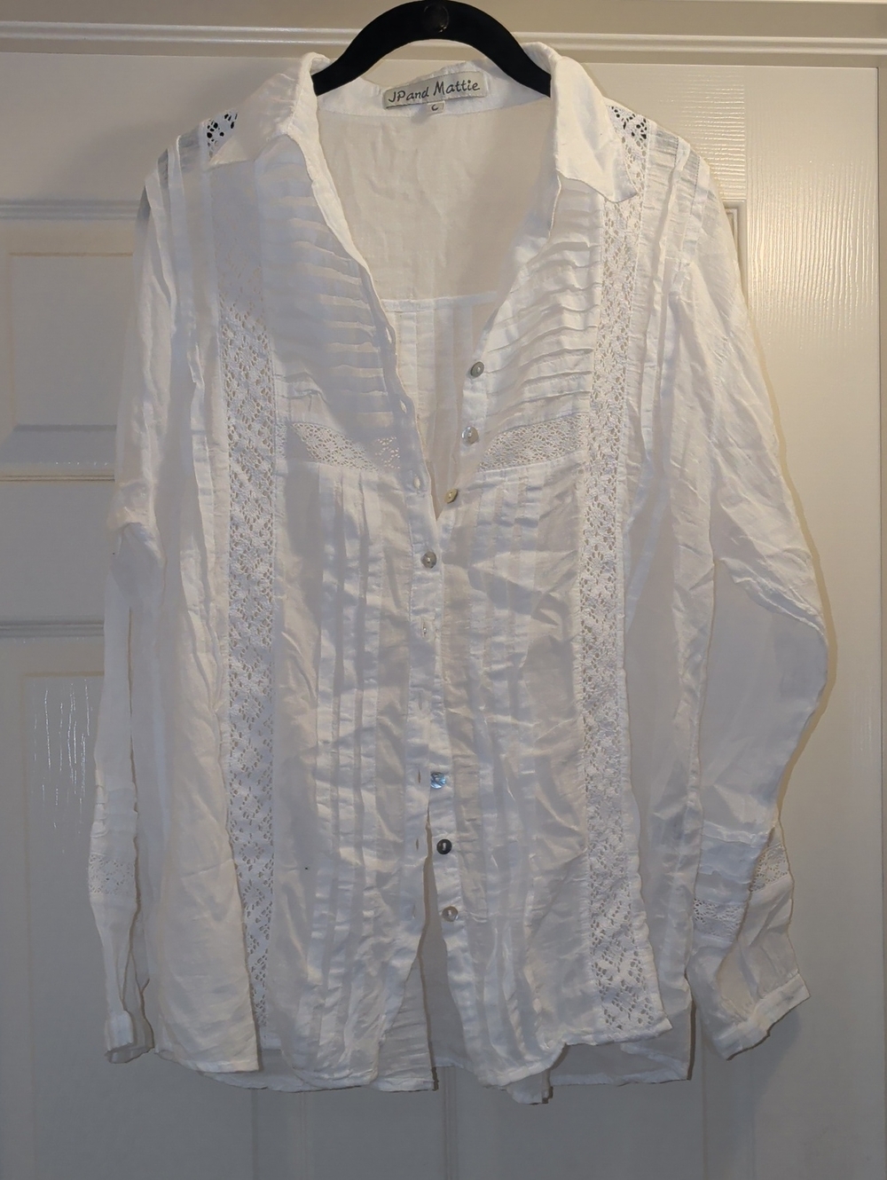 JP and Mattie White Lace-Panel Button-Up Blouse